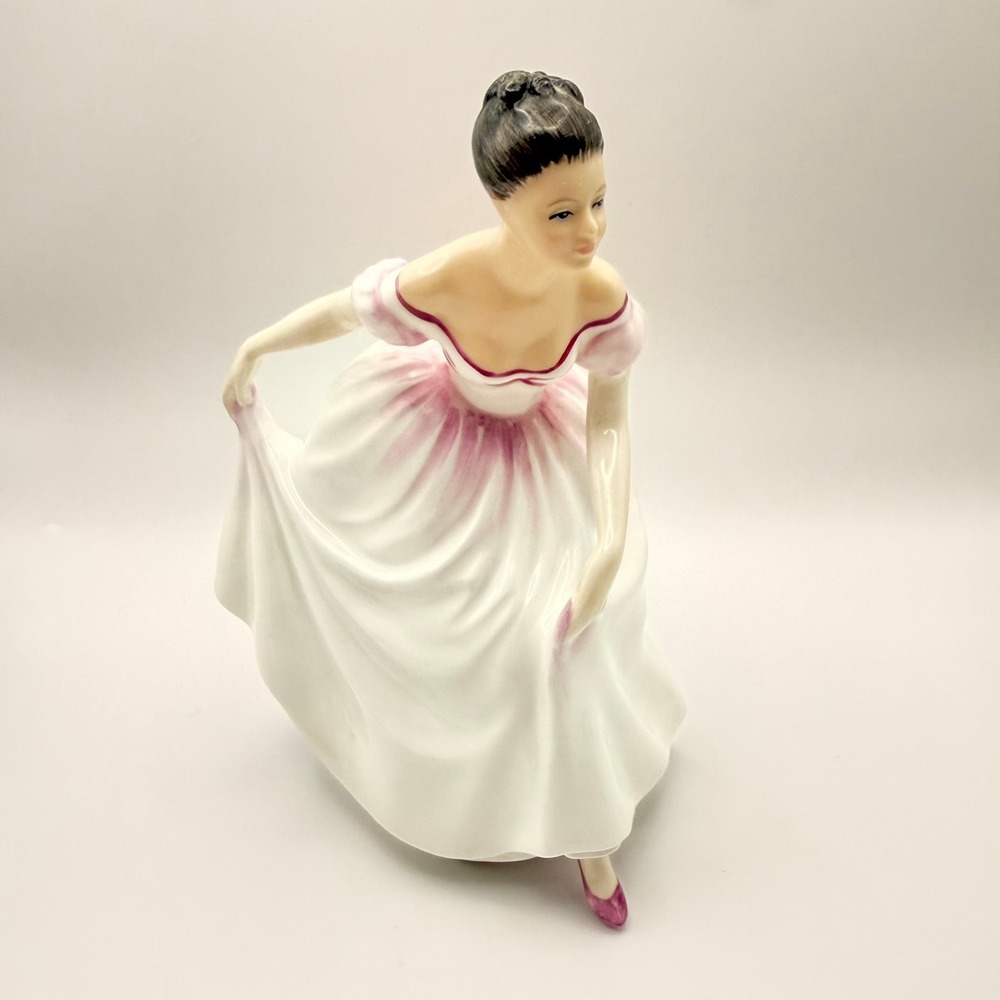Royal‎ Doulton Danielle HN 3001 Figurine Pink White Bone China 1990 Peter A Gee
